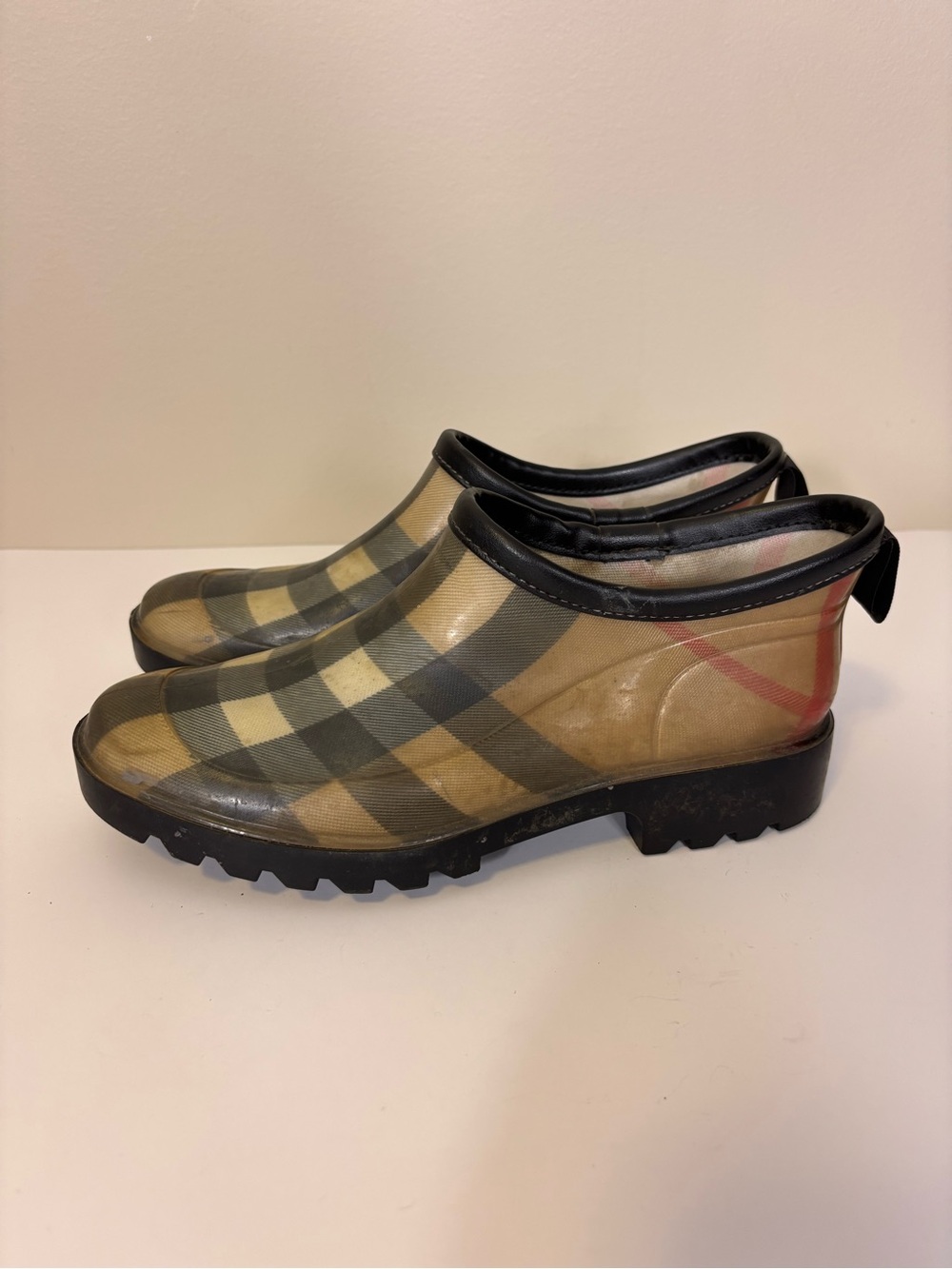 Burberry Nova Check Plaid Short Ankle Rain Clogs Women’s 7